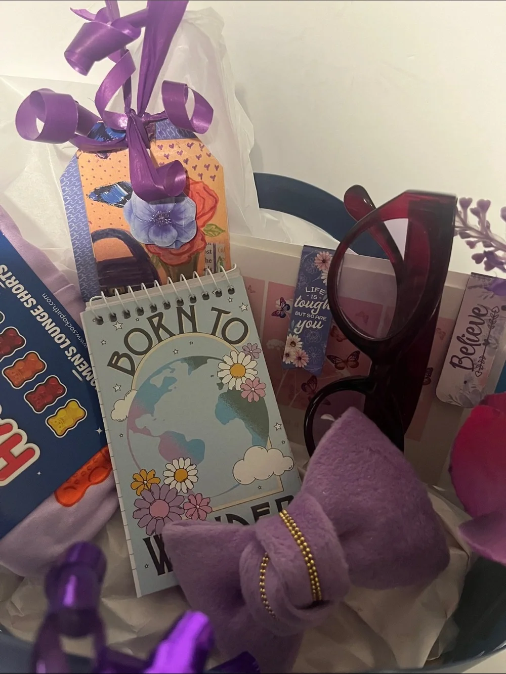 Nwt Purple Gift Basket w/loungewear Sunglasses & Accessories - Home Decor Gifts